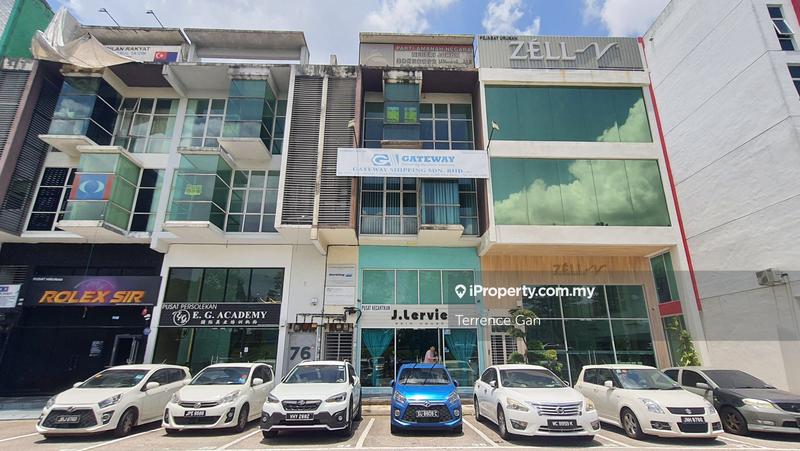 For Sale - DANGA UTAMA  3.5 STOREY SHOP JALAN PERTAMA 1 FRONTING MAIN ROAD NEAR SUTERA UTAMA SKUDAI