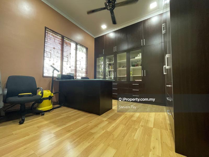 Bungalow House untuk Dijual di Sungai Long, Bandar Sungai Long oleh Steven Tay - iProperty.com.my
