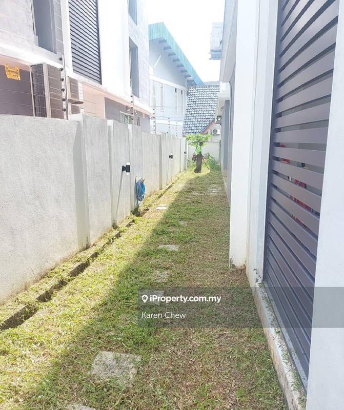 Bungalow House for Sale in 4 Storey Bungalow @ The Zen, Batu Uban, Gelugor, Gelugor by Karen Chew - iProperty.com.my