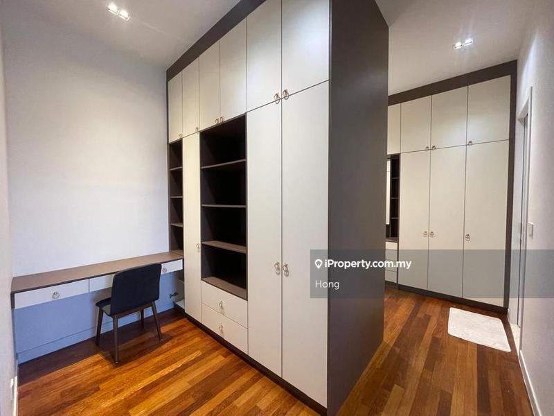 For Rent - Pavilion Hilltop