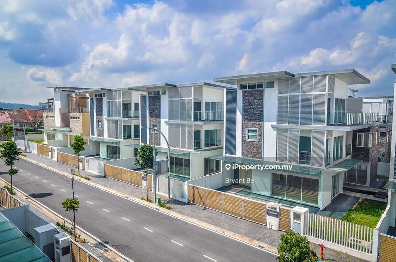 Bungalow House for Sale in Bandar Utama, Selangor by Bryant Be - iProperty.com.my