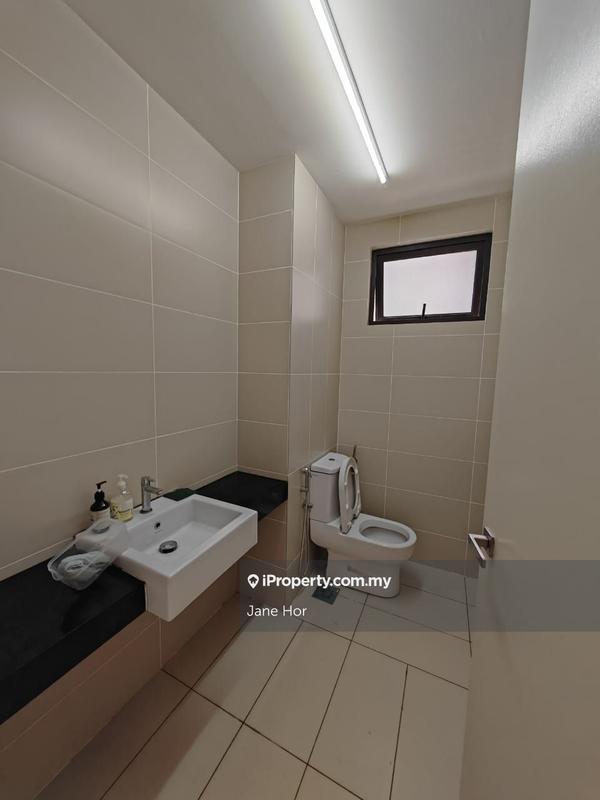Townhouse for Sale in 16 Sierra, Puchong by Jane Hor - iProperty.com.my