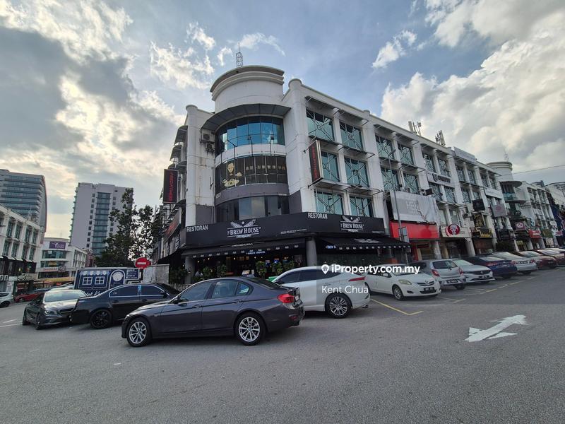 Shop for Sale in Bandar Puteri Puchong, Puchong by Kent Chua - iProperty.com.my