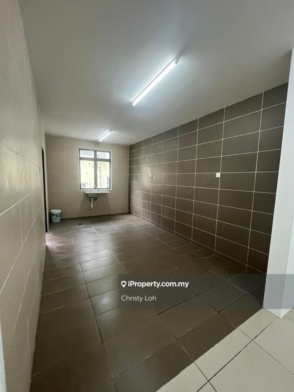 Rumah Teres 2-Tingkat untuk Dijual di Jalan Nada Alam, Mantin oleh Christy Loh - iProperty.com.my