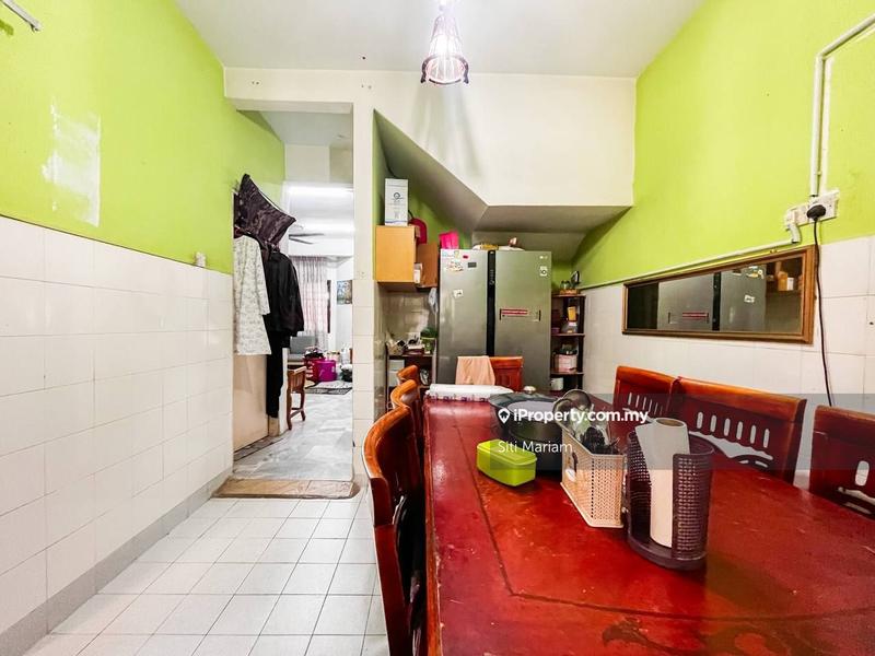 Rumah Berangkai 2 Tingkat untuk Dijual di Taman Bukit Permai, Ampang oleh Siti Mariam - iProperty.com.my