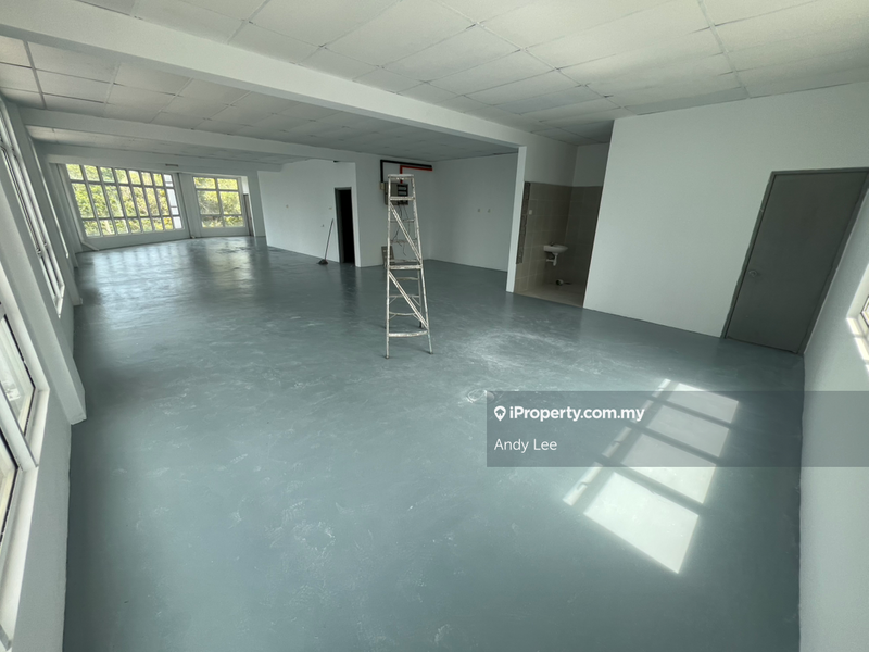 Shop / Office untuk Disewa di Taman Cahaya Alam, Shah Alam oleh Andy Lee - iProperty.com.my