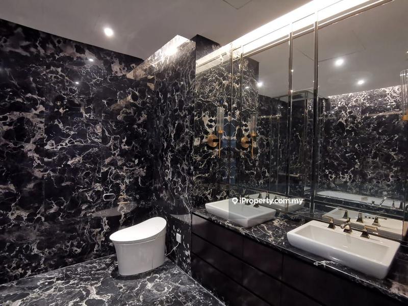 For Rent - Four Seasons Place