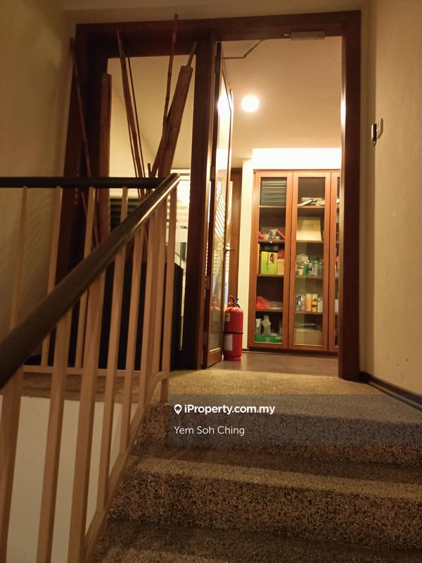 Shop / Office for Sale in Petaling Jaya, Selangor by Yem Soh Ching - iProperty.com.my