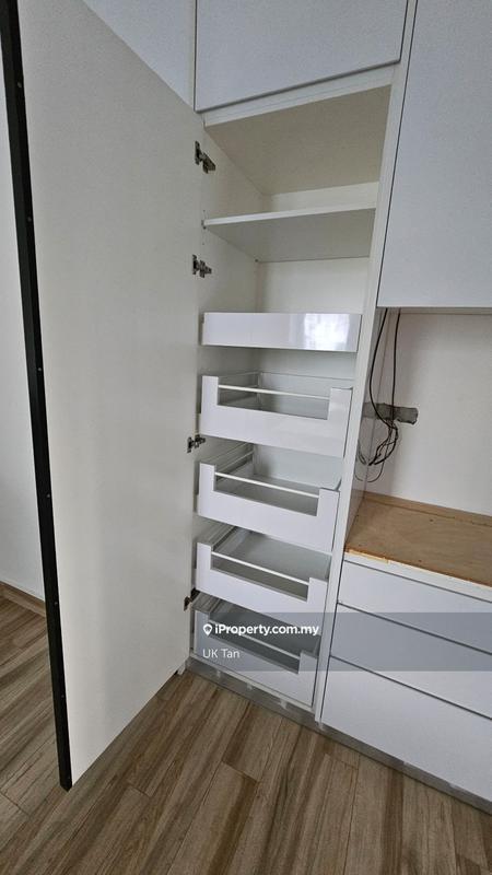 Rumah Teres untuk Dijual di qi6mk, Telok Panglima Garang oleh UK Tan - iProperty.com.my