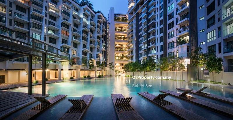 Service Residence for Sale in Univ 360 Place by Robert See - iProperty.com.my