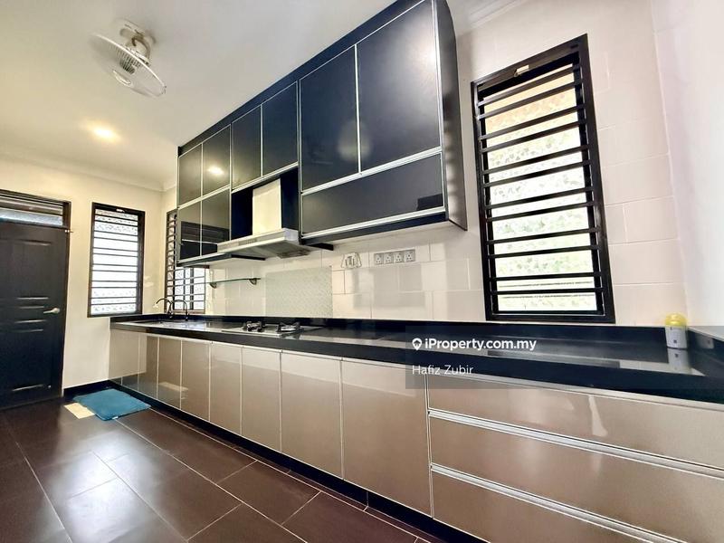 Banglo untuk Dijual di Bandar Seri Putra, Bangi oleh Hafiz Zubir - iProperty.com.my