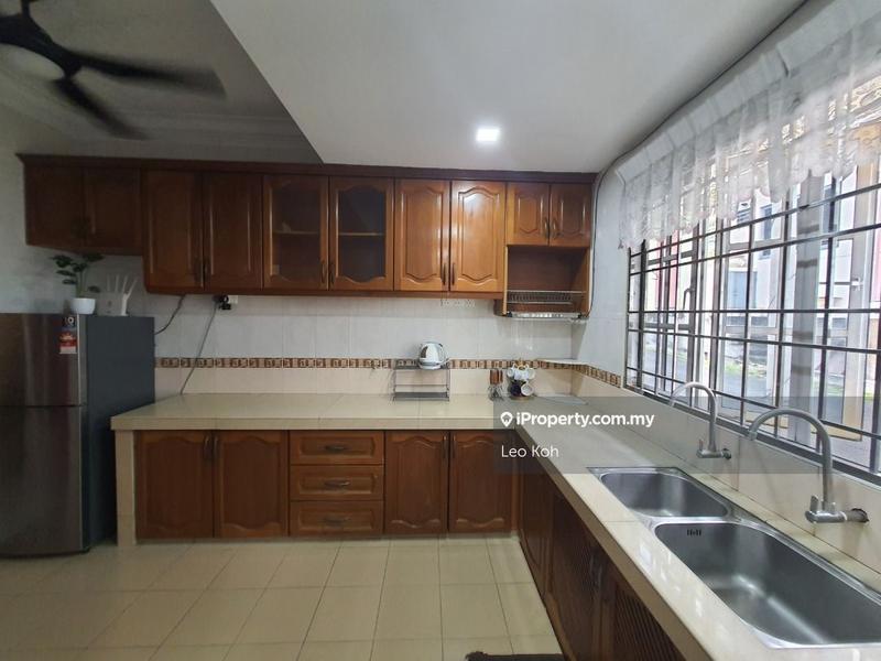 2-storey Terraced House for Sale in Taman Pinggiran Putra, Seri Kembangan by Leo Koh - iProperty.com.my