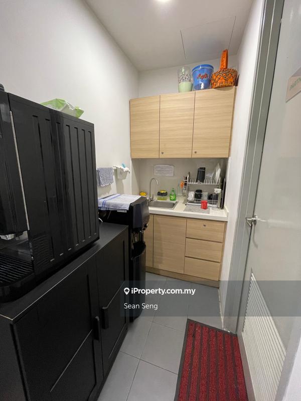 For Rent - UOA Business Park