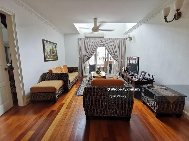 Rumah Berkembar untuk Dijual di Petaling Jaya, Selangor oleh Bryan Wong - iProperty.com.my