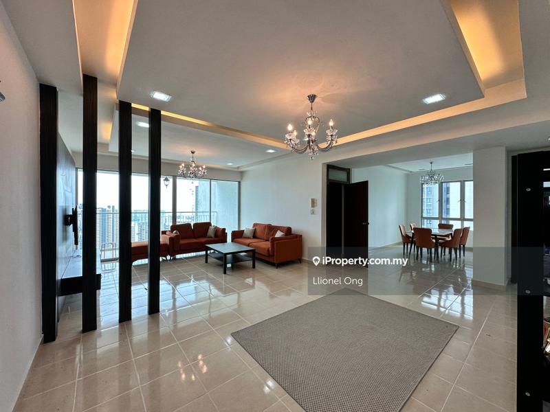 For Sale - Riana Green East