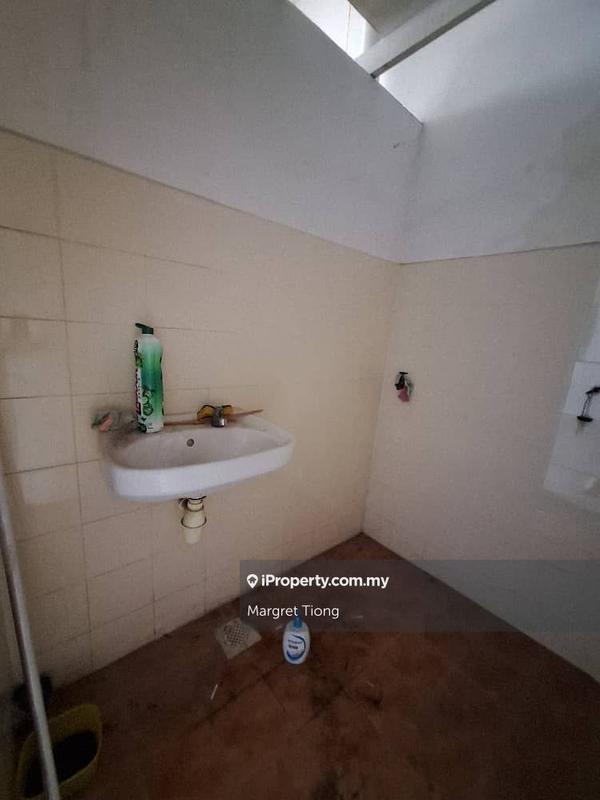 Kedai-Pejabat untuk Disewa di Air Putih, Kuantan oleh Margret Tiong - iProperty.com.my