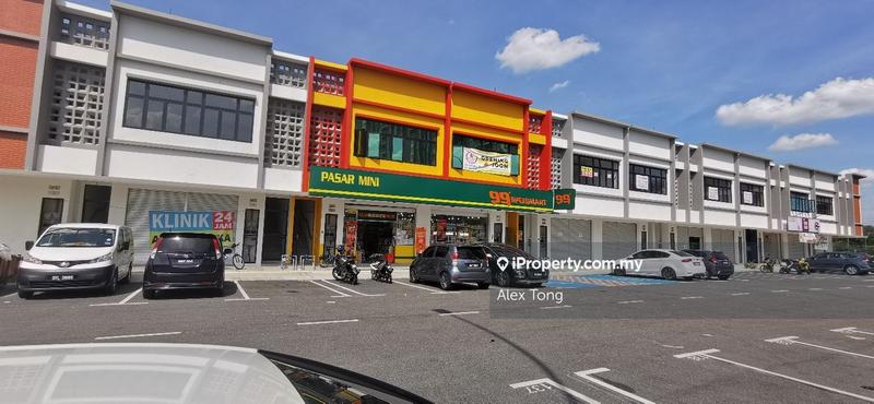For Sale - Putra Height