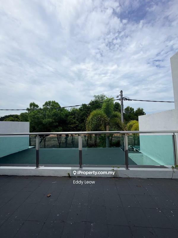 Rumah Berangkai 3 Tingkat untuk Dijual di Taman Limbongan Indah, Melaka City oleh Eddy Leow - Exterior - iProperty.com.my