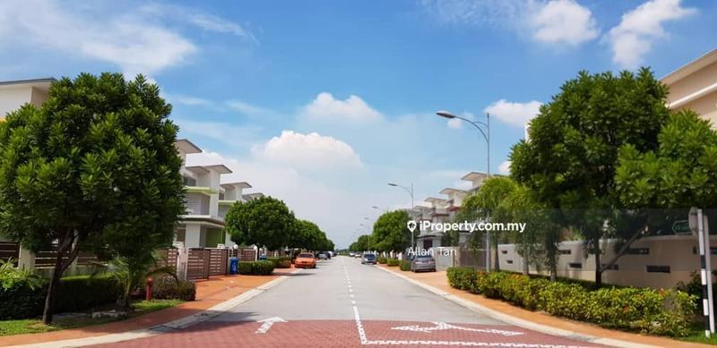 Banglo untuk Dijual di Casa Idaman Setia Alam, Setia Alam oleh Allan Tan - iProperty.com.my