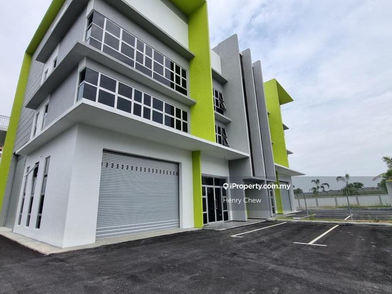 Semi-D Kilang untuk Disewa di Alam Perdana Industrial Park, Puchong oleh Henry Chew - iProperty.com.my