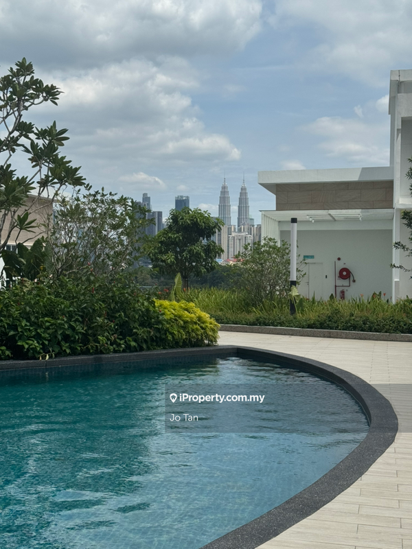 For Sale - d'Brightton