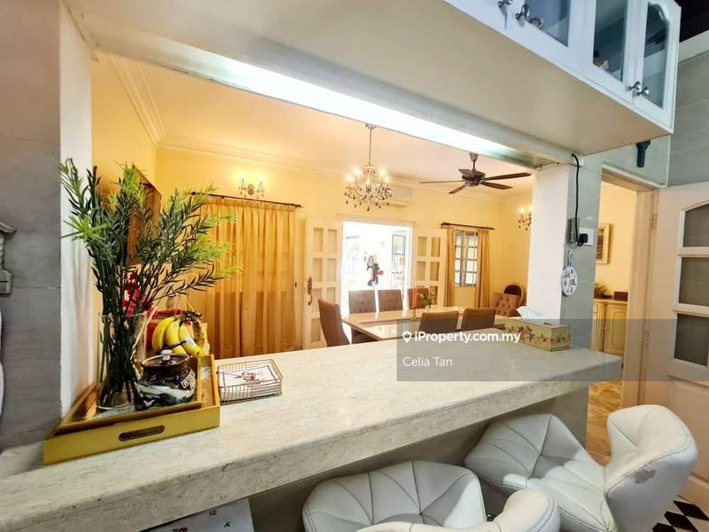 Rumah Berangkai 2 Tingkat untuk Dijual di Usj 11, Subang Jaya oleh Celia Tan - iProperty.com.my