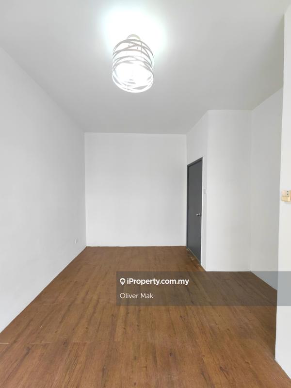 Rumah Berangkai 3 Tingkat untuk Dijual di TAMAN ESPLANAD, Bukit Jalil oleh Oliver Mak - iProperty.com.my