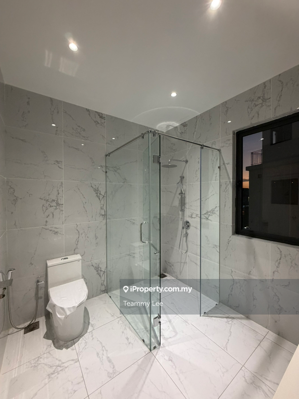 Rumah Berkembar untuk Dijual di Taman Ikhlas, Bandar Sungai Long oleh Teammy Lee - iProperty.com.my