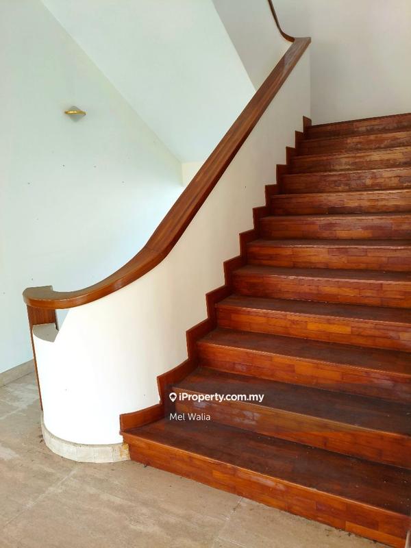 Banglo untuk Dijual di Taman Tar, Ampang oleh Mel Walia - iProperty.com.my