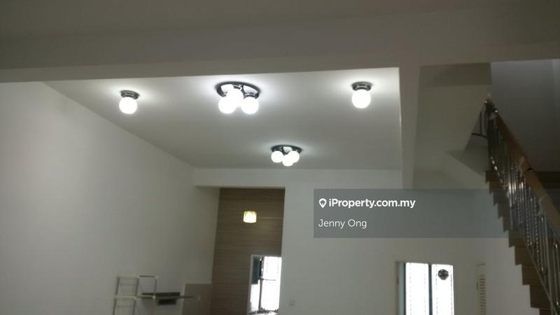 Rumah Teres 3-Tingkat untuk Dijual di Sunway Cassia, Batu Maung oleh Jenny Ong - iProperty.com.my