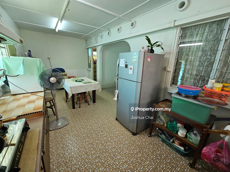Bungalow House untuk Dijual di Tanjung Bungah, Penang oleh Joshua Chai - iProperty.com.my