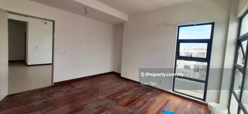 Semi-Detached House for Sale in Estana 32, Kota Damansara by Ken Tan - iProperty.com.my