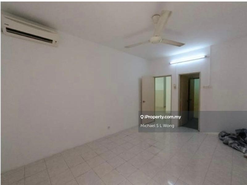 Kondominium untuk Dijual di Platinum Hill PV 5 oleh Michael S L Wong - iProperty.com.my