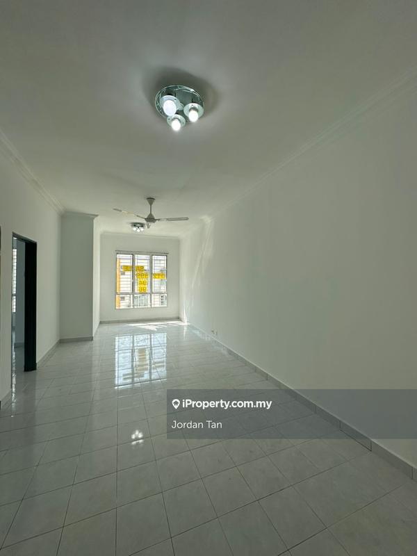 For Sale - 162 Residency