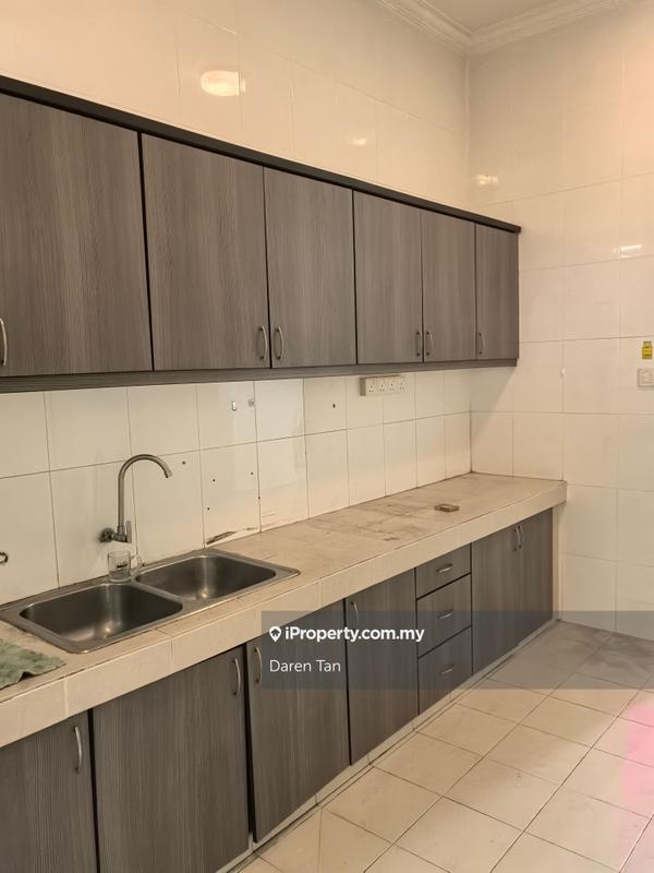 Rumah Berangkai 2 Tingkat untuk Disewa di Putra Heights, Subang Jaya oleh Daren Tan - iProperty.com.my