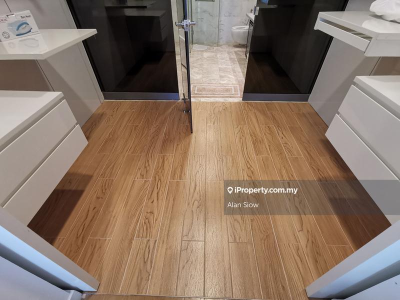 For Sale - The Face Suites (Platinum Suites)