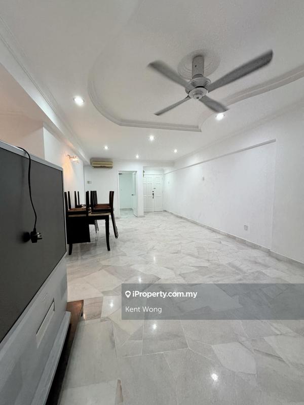 For Sale - Vista Prima