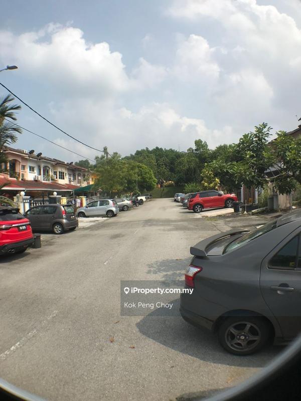 Rumah Berangkai 2 Tingkat untuk Dijual di Taman Puncak Jalil, Seri Kembangan oleh Kok Peng Choy - iProperty.com.my