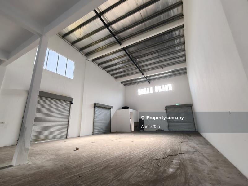 Kilang Teres untuk Disewa di Kampung Teluk Mengkuang, Telok Panglima Garang oleh Angie Tan - iProperty.com.my