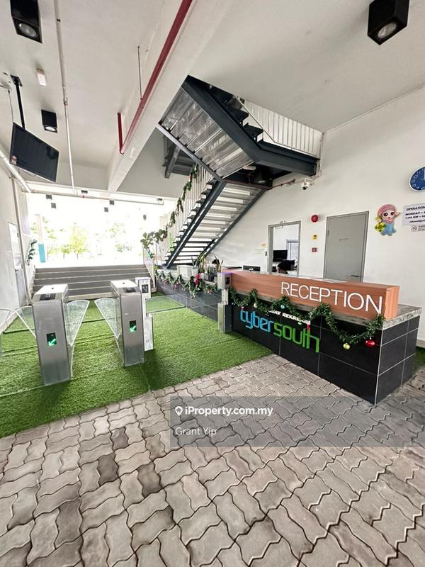 Townhouse for Sale in Casa Bluebell Cybersouth, Dengkil by Grant Yip - iProperty.com.my