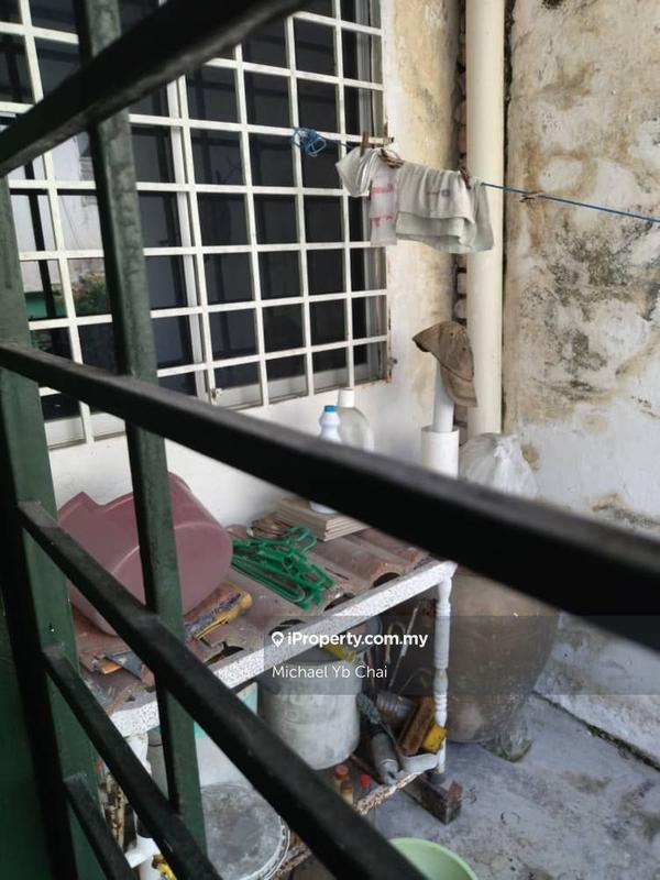 2-storey Terraced House for Sale in Taman Bukit Serdang, Seri Kembangan by Michael Yb Chai - iProperty.com.my