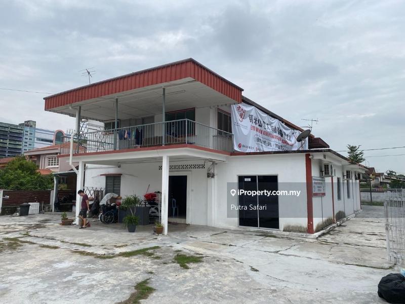 Semi-Detached House for Sale in Taman Desa Bunga Raya, Kajang by Putra Safari - iProperty.com.my