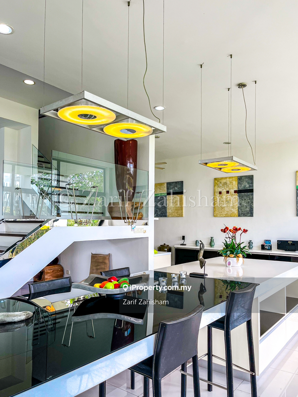 Banglo untuk Dijual di Serdang, Seri Kembangan oleh Zarif Zahisham - iProperty.com.my