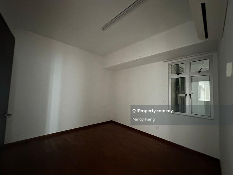 Service Residence for Sale in Molek Pulai by Mindy Heng - iProperty.com.my