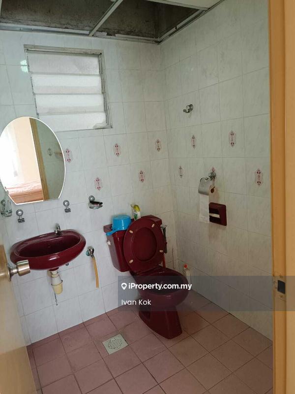 Kondominium untuk Dijual di Puncak Seri Kelana oleh Ivan Kok - Bathroom - iProperty.com.my