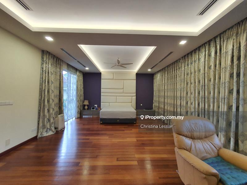 Bungalow House untuk Dijual di Bukit Jelutong, Shah Alam oleh Christina Lesslar - iProperty.com.my