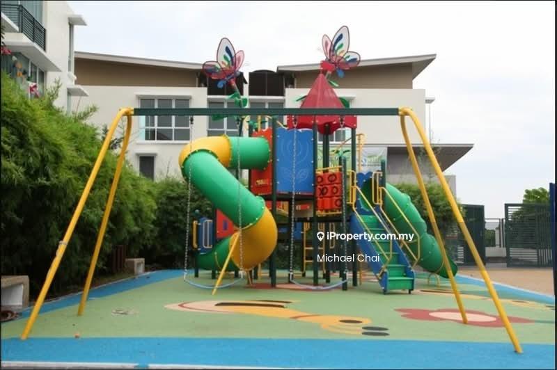 Rumah Berkembar untuk Dijual di Puchong, Selangor oleh Michael Chai - iProperty.com.my
