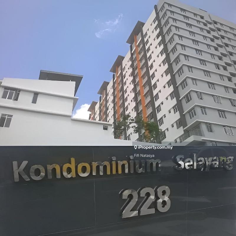 For Sale - 228 Kondominium