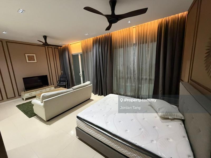 For Rent - Pavilion Hilltop