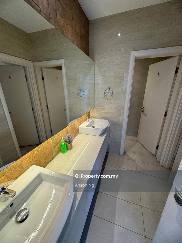 Semi-D Kilang untuk Dijual di Kota Damansara, Petaling Jaya oleh Anson Ng - iProperty.com.my